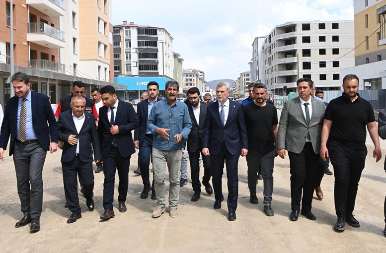 Başkan Görgel, “Elbistan’a 500 Milyon TL’lik Yol Yatırımı Kazandırıyoruz”