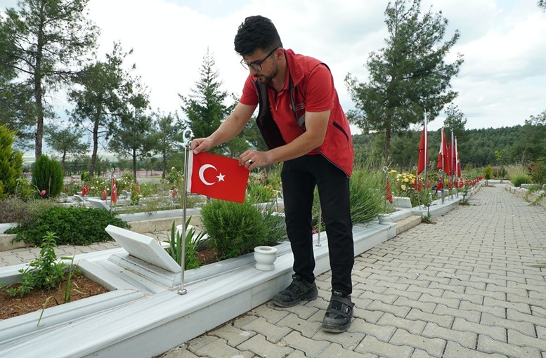 Büyükşehir, Kapıçam Mezarlığı’nı Bayrama Hazırlıyor