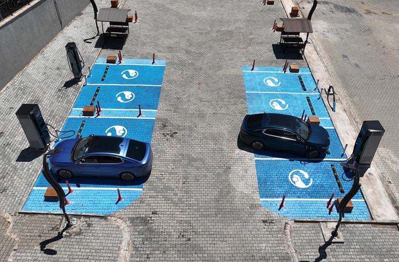 Büyükşehirden Elektrikli Araç Şarj Altyapısında Türkiye’ye Örnek Yatırımlar