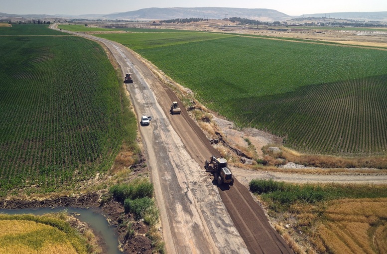 Dulkadiroğlu – Pazarcık Sınırındaki Mahallelerin Yolu Büyükşehir’le Yenileniyor