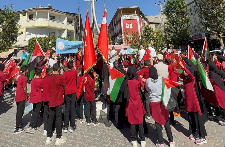Ilıca İmam Hatip Ortaokulu Öğrencilerinden Gazze’ye Destek