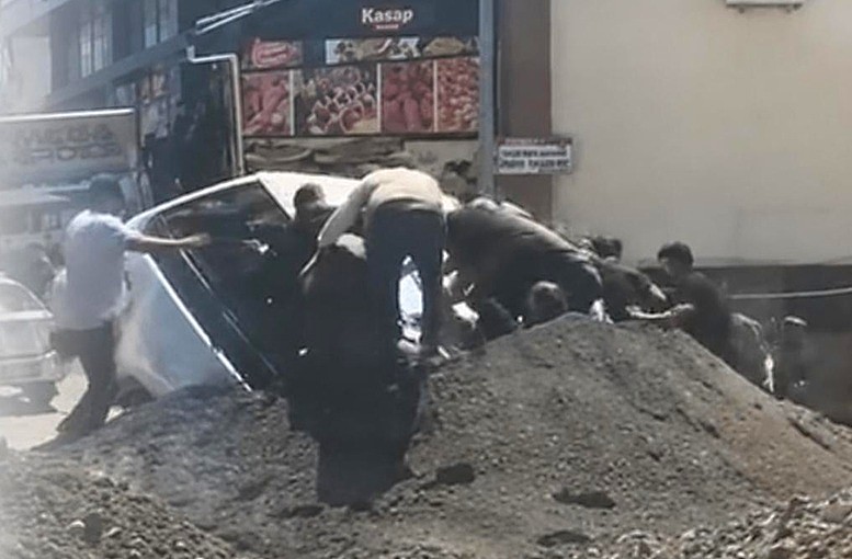 Kahramanmaraş’ta Hafriyat Kamyonunun Karıştığı Zincirleme Kazada 5 Kişi Yaralandı
