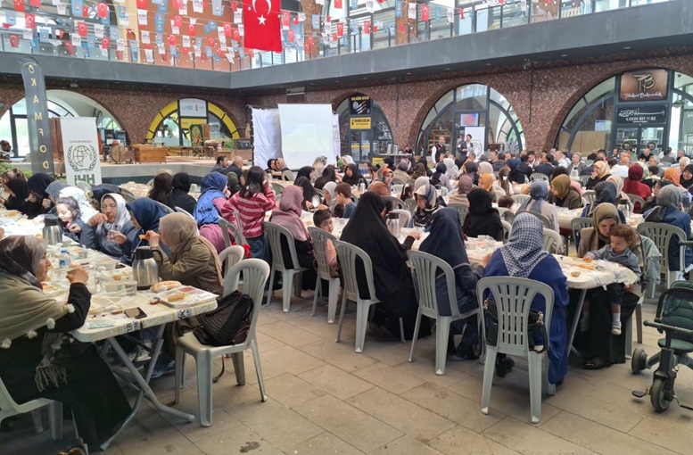Onikişubat Belediyesi ve İHH, Bayramda 250 Yetim Çocuğun Yüzünü Güldürecek