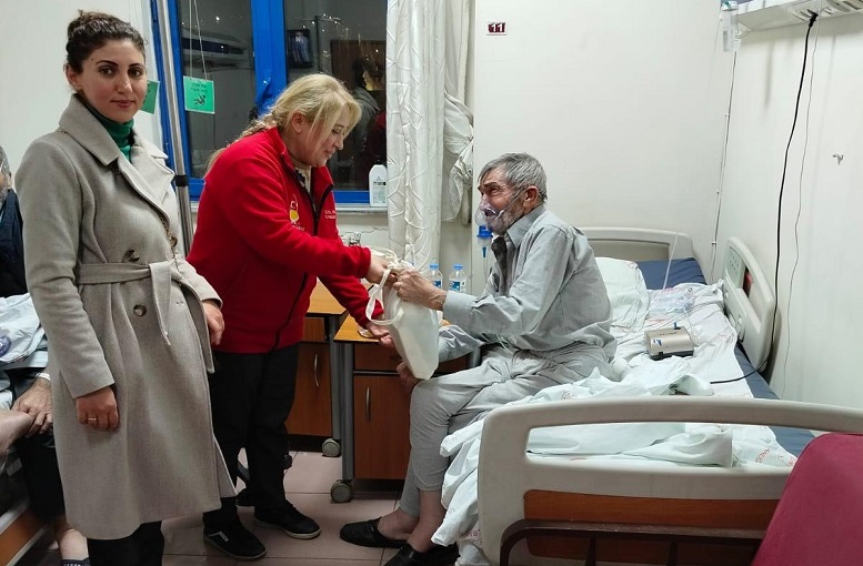 Onikişubat Belediyesi’nden Hastalara Hediye