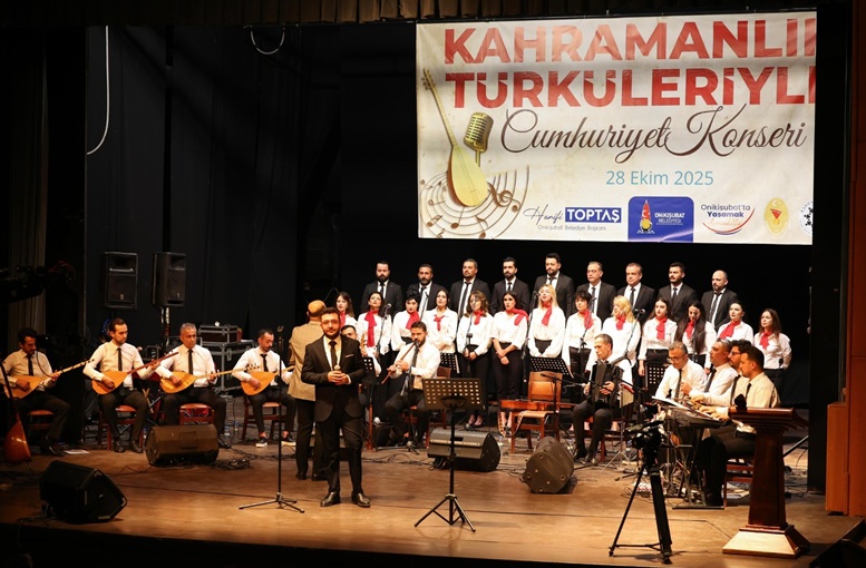 Onikişubat Belediyesi’nin Kahramanlık Türküleriyle Cumhuriyet Konseri’ne Yoğun İlgi